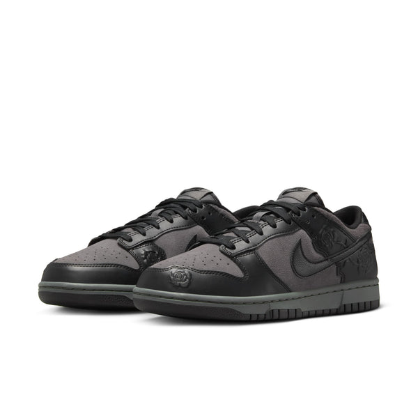 Nike - W Dunk Low ~ Black