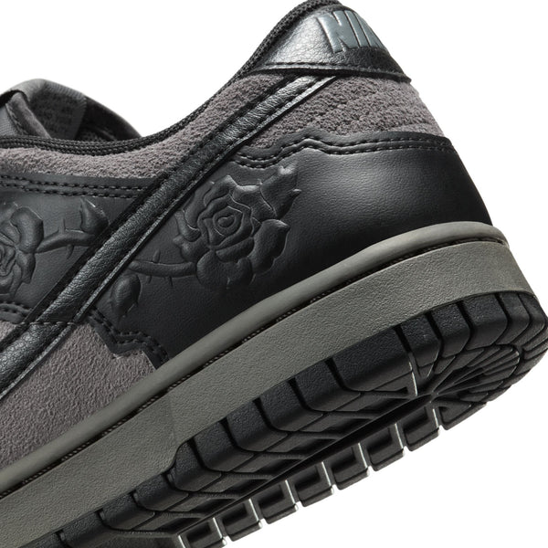 Nike - W Dunk Low ~ Black