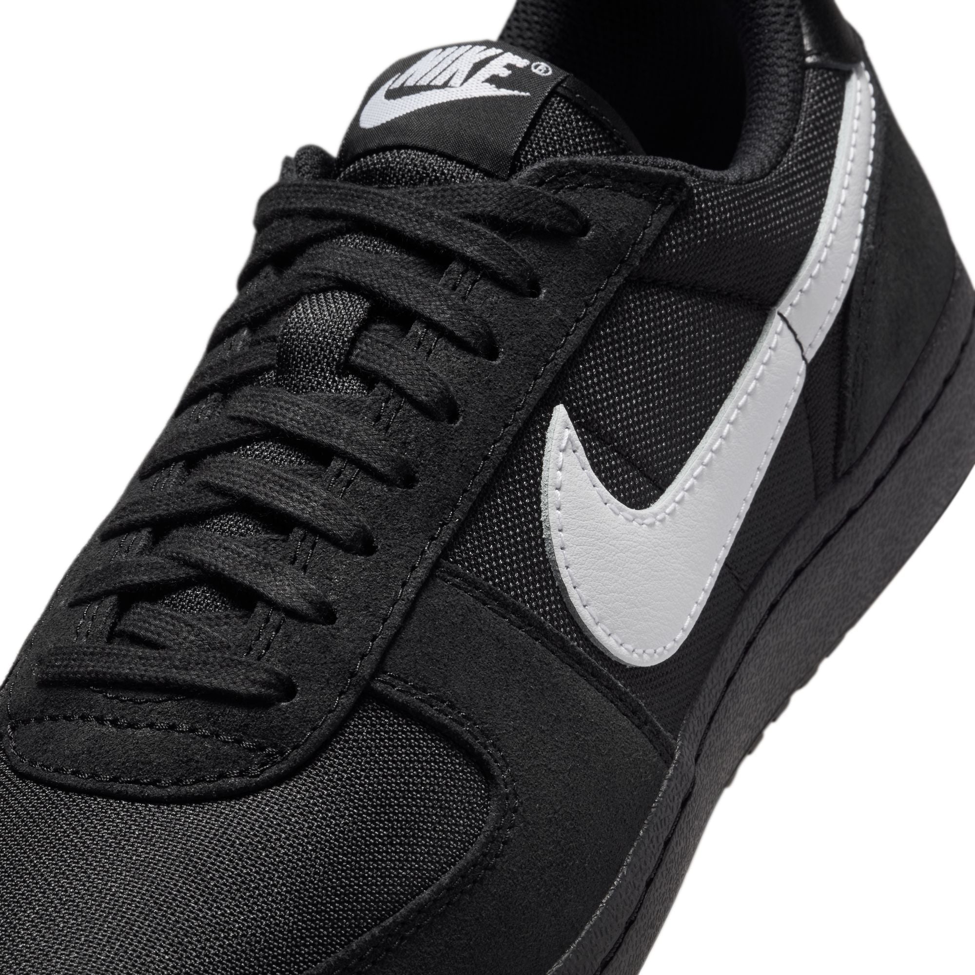 Nike - Field General Black/White