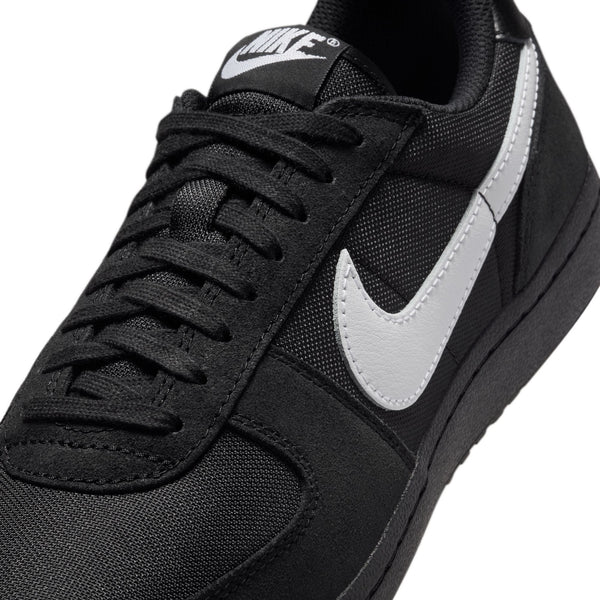 Nike - Field General ~ Black