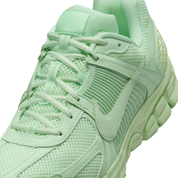 Nike - Zoom Vomero 5 ~ Vapor Green