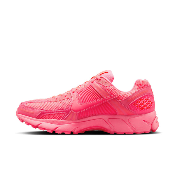 Nike - Zoom Vomero 5 ~ Pink