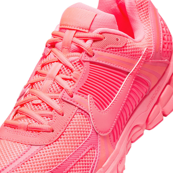 Nike - Zoom Vomero 5 ~ Pink