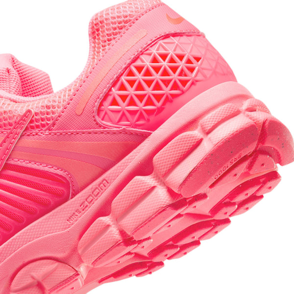 Nike - Zoom Vomero 5 ~ Pink