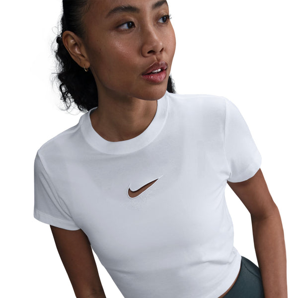 Nike - W Chill Knit Slim Cropped Tee ~ White