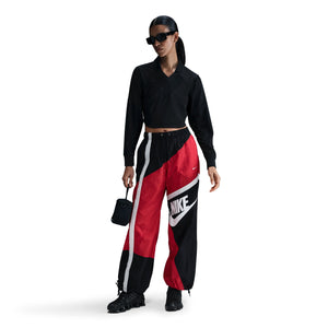 Nike - W Mid-Rise Sportswear Pant ~ Red