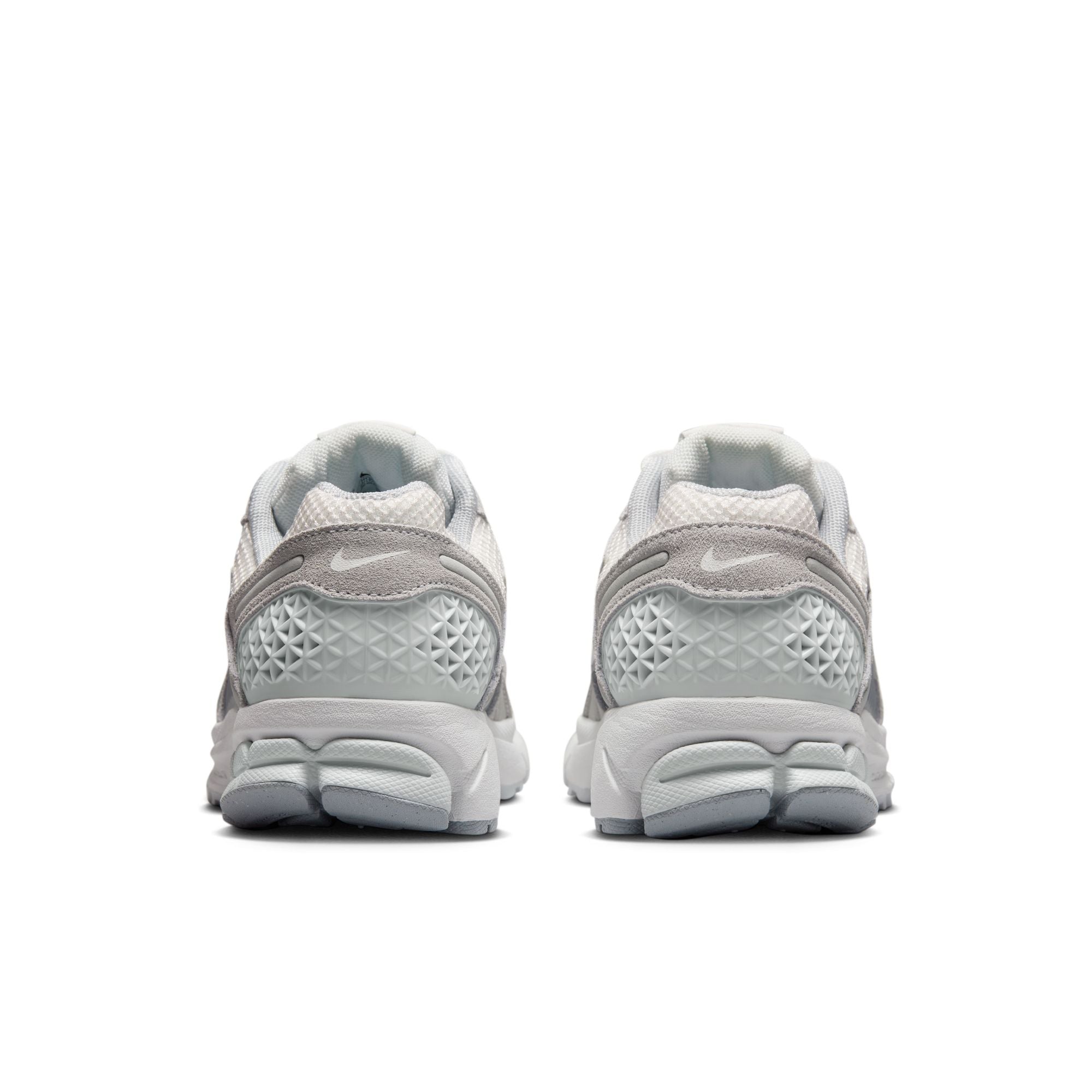 Nike - W Zoom Vomero 5 Pure Platinum