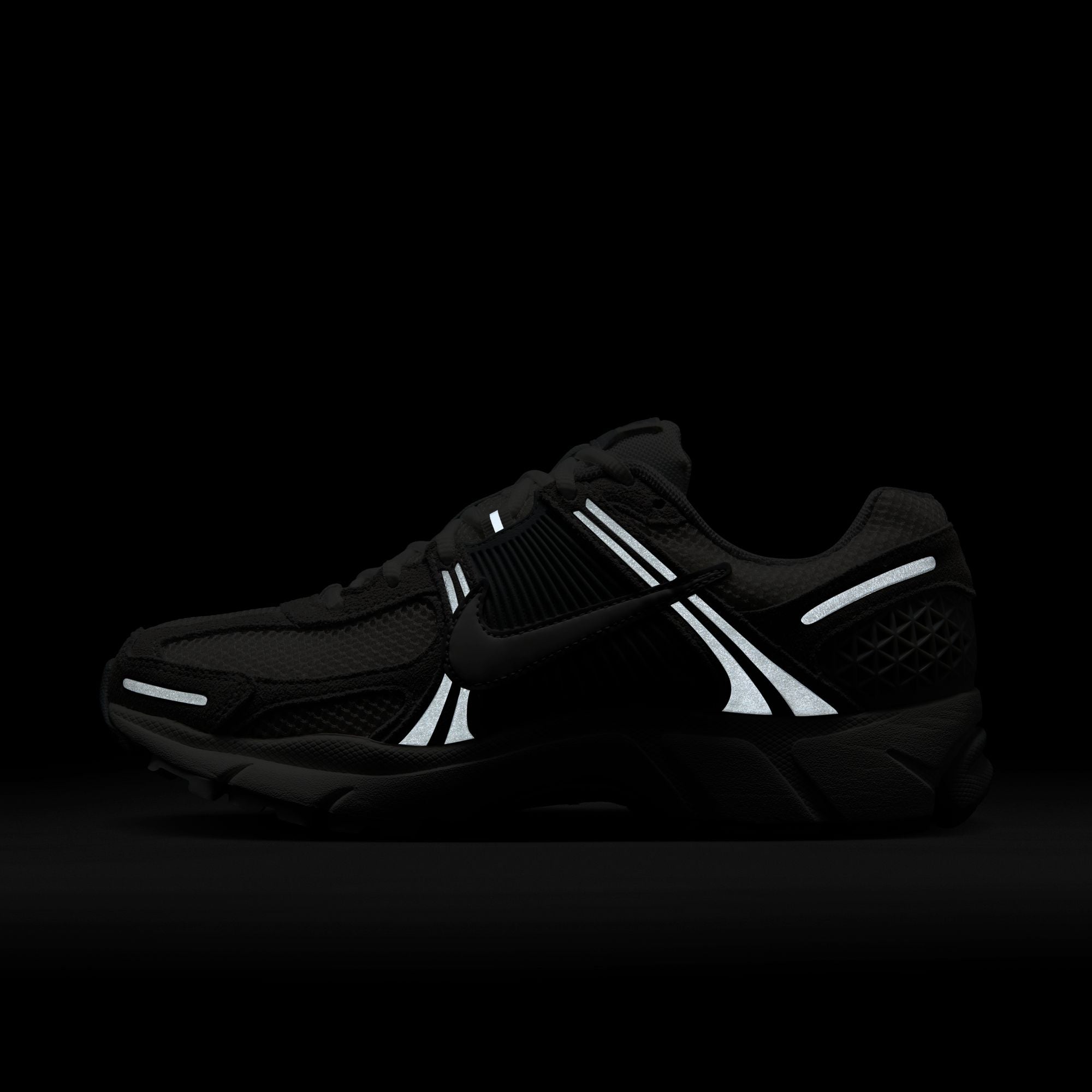Nike - W Zoom Vomero 5 Pure Platinum