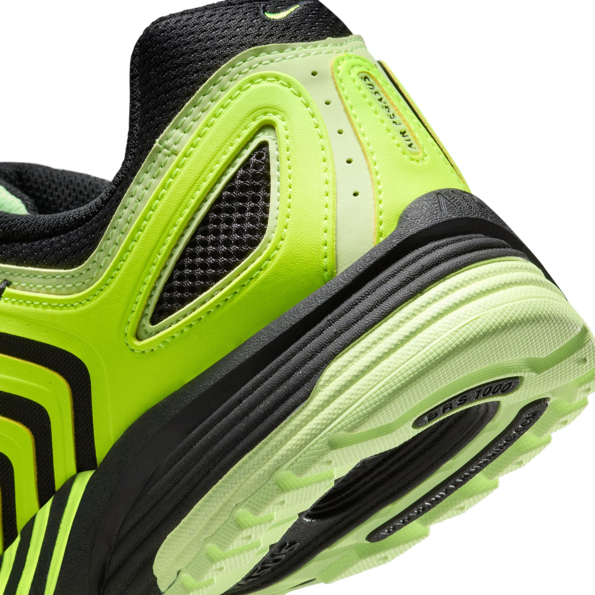 Nike - Air Pegasus 2005 Volt/Black