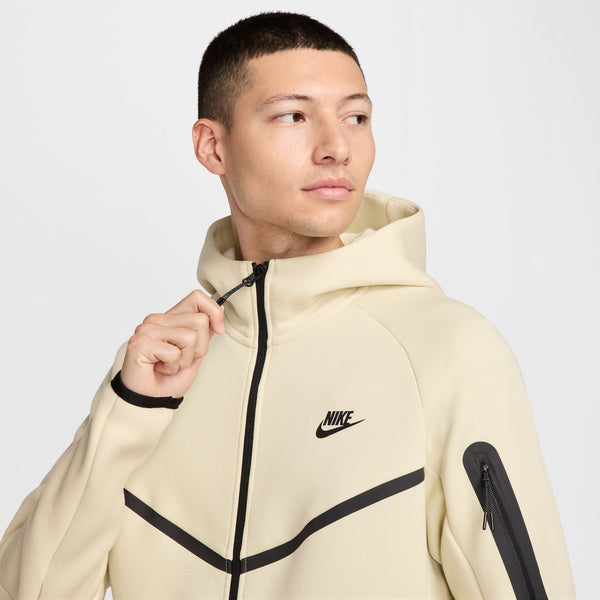 Nike - Tech Full-Zip Windrunner Hoodie ~ LT Khaki