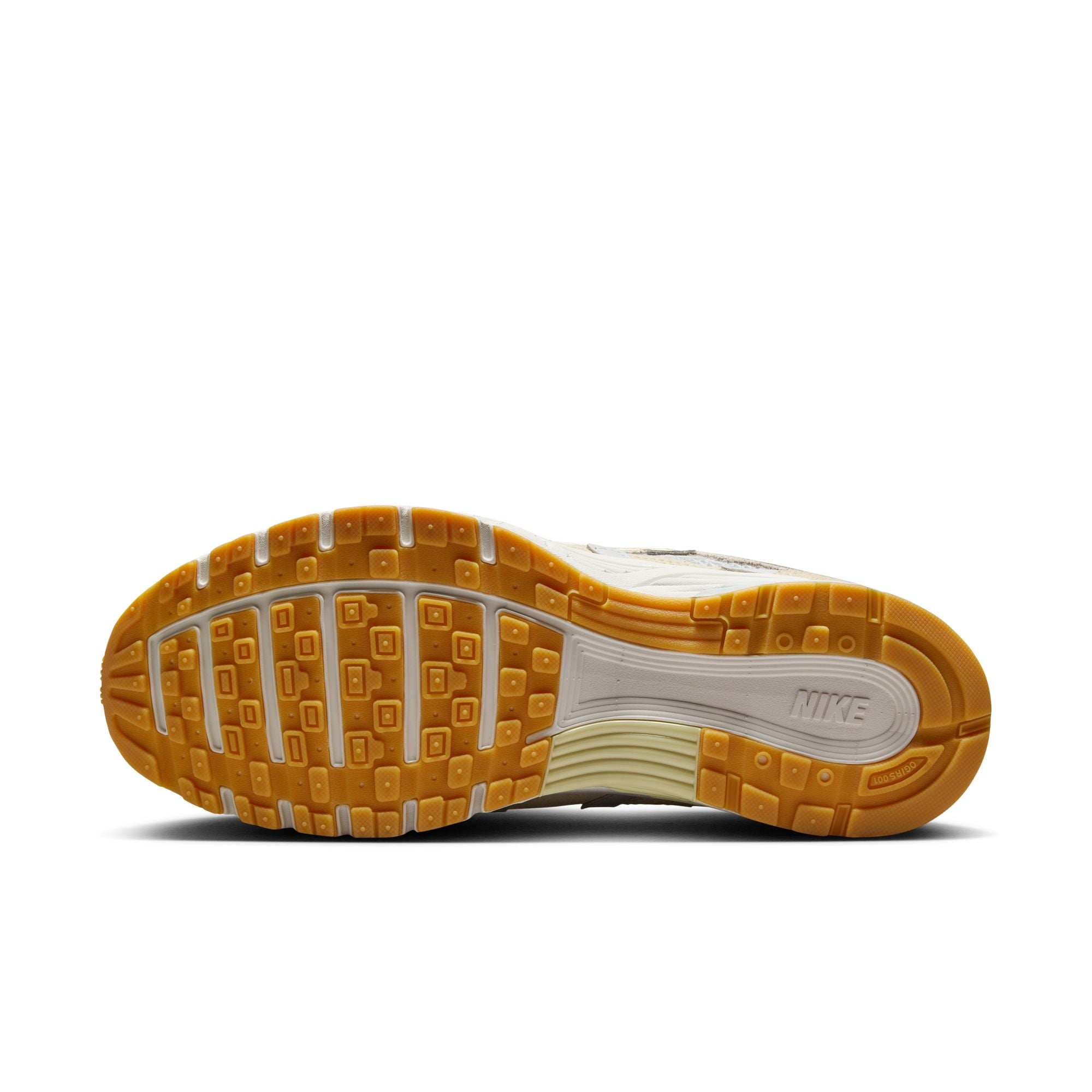 Nike - W P-6000 Photon Dust