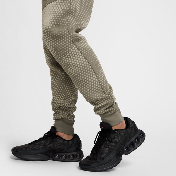 Nike - Tech Fleece Jogger ~ Light Army