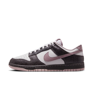 Nike - Dunk Low SE ~ Medium Ash