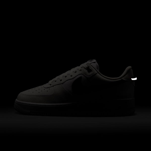 Nike - Air Force 1 '07 LV8 ~ Bright Crimson