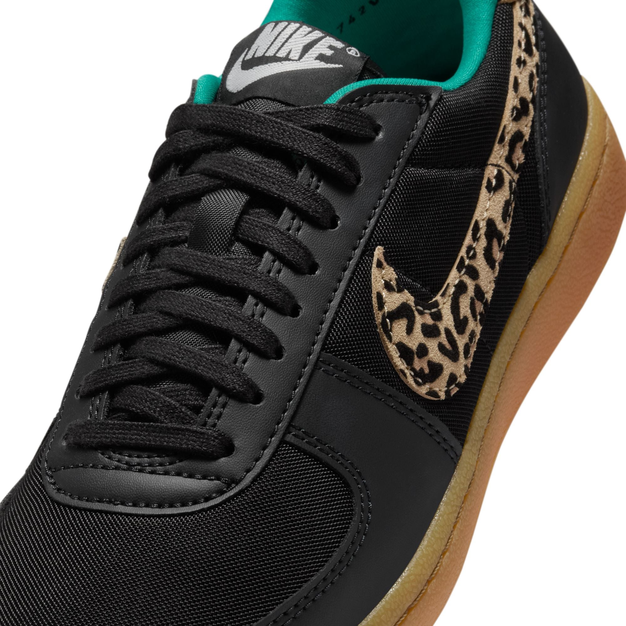 Nike - W Field General SE Black