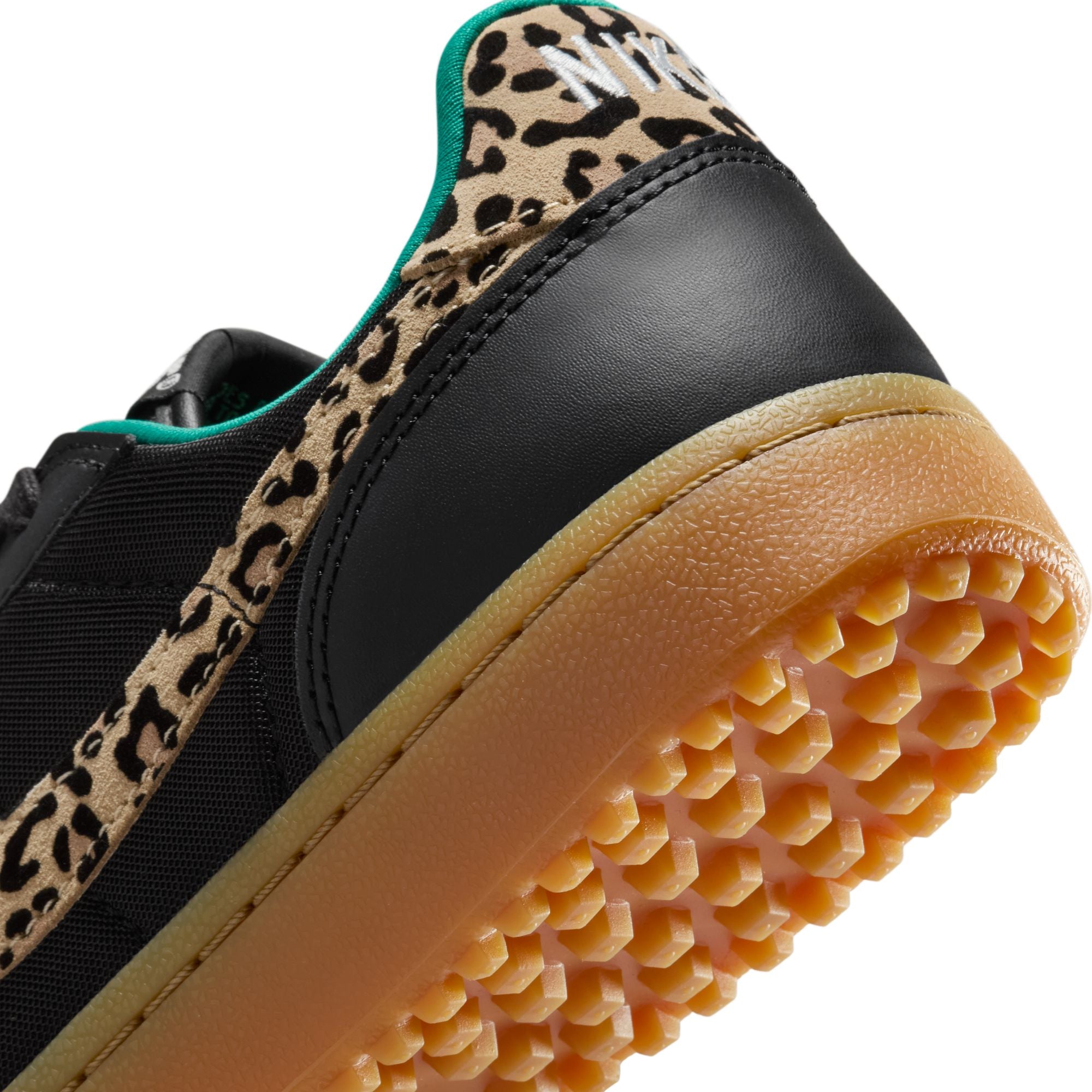 Nike - W Field General SE Black