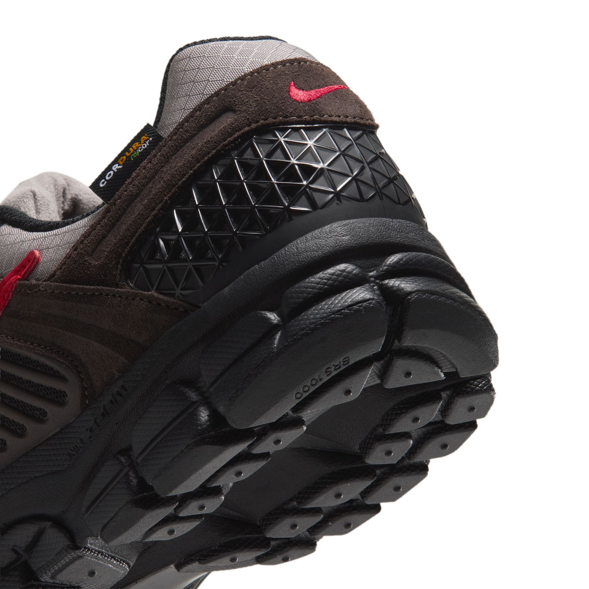 Nike - Nike Zoom Vomero 5 CORDURA® College Grey/University Red-9