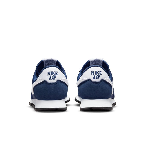 Nike - Air Pegasus 83