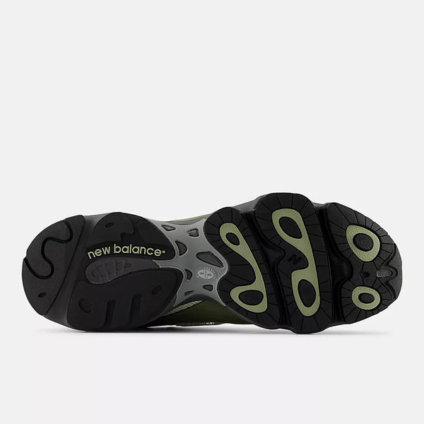 New Balance - M1000 in Dark Olivine with Sea Salt