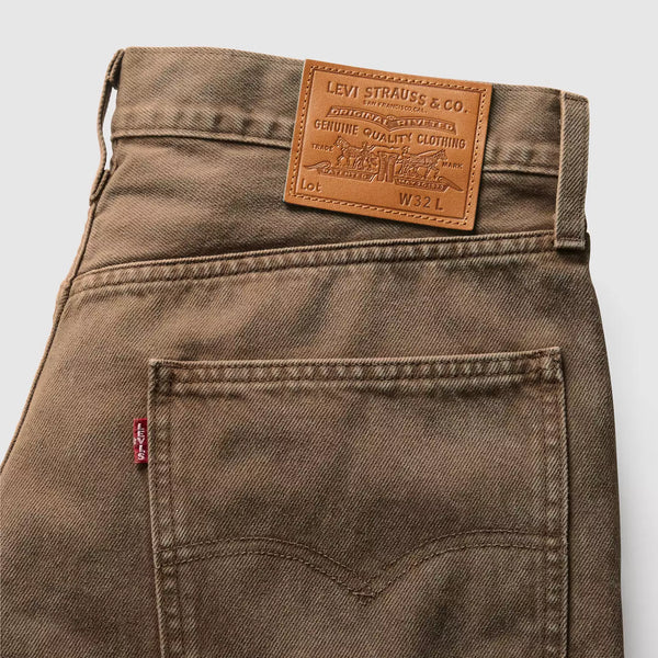 Levi’s - 478 Baggy Cargo Shorts 12" ~ Brown