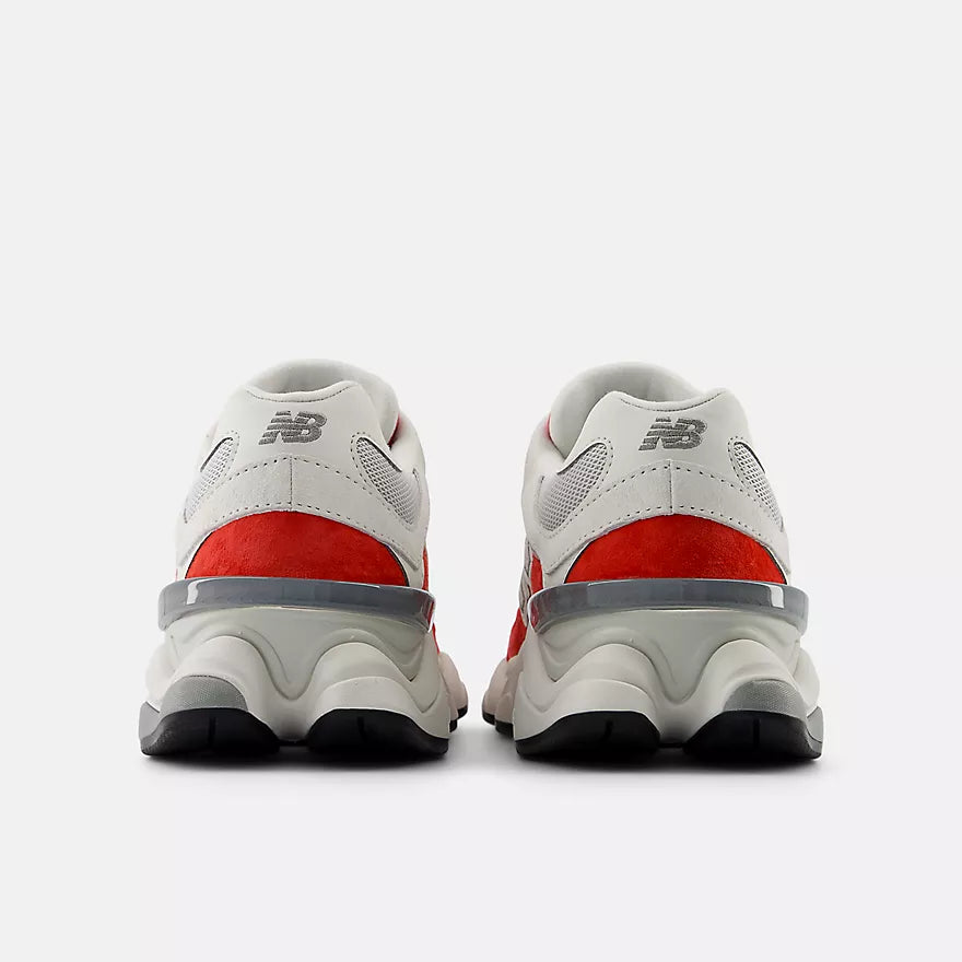 New Balance - 9060 Grey/Red