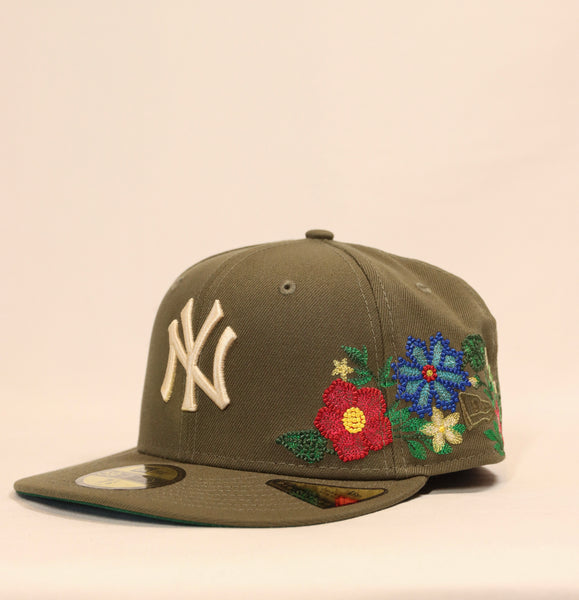 New Era - New York Yankees Hat ~ Tonal Floral/Olive