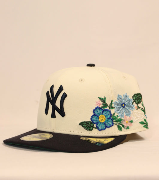 New Era - New York Yankees Hat ~ Tonal Floral/Cream/Black