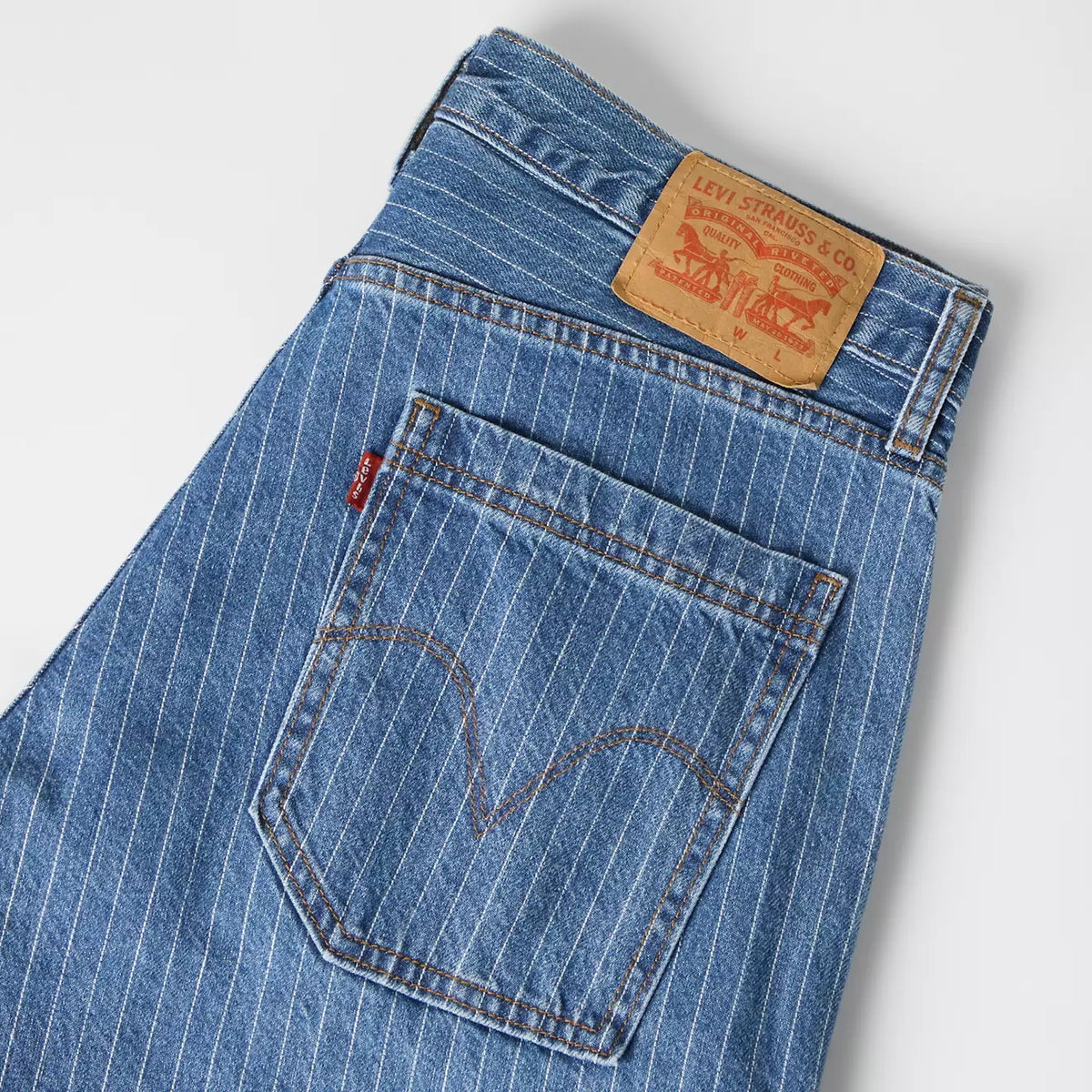 Levi’s - Extra Baggy Utility Jean Kite Express-2