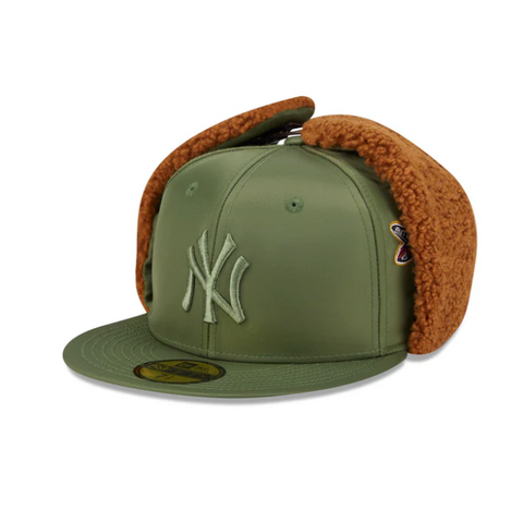 New Era x Alpha Industries - NY Yankees Dog Ear Hat Green