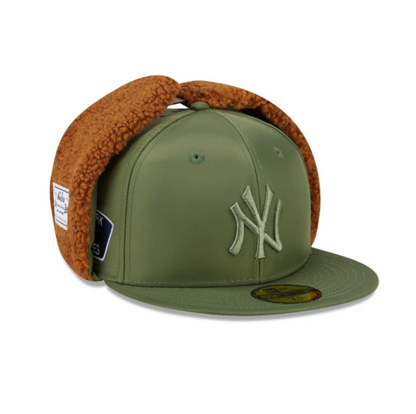 New Era x Alpha Industries - NY Yankees Dog Ear Hat Green