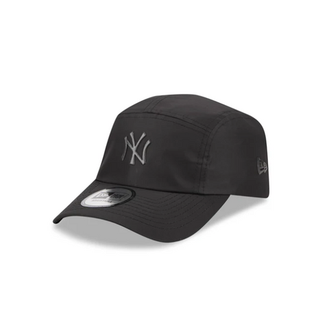 New Era x Alpha Industries - NY Yankees Runner Hat Black