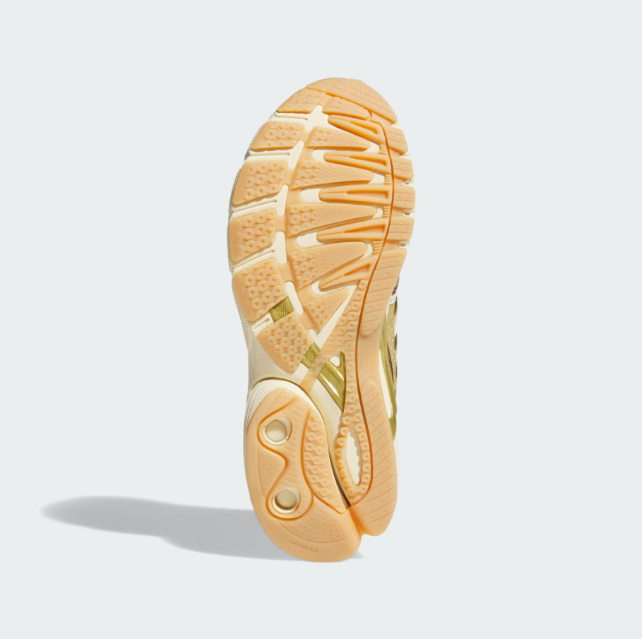 Adidas - W Adistar Control 5 Warm Vanilla/Thermal Chrome/Gum