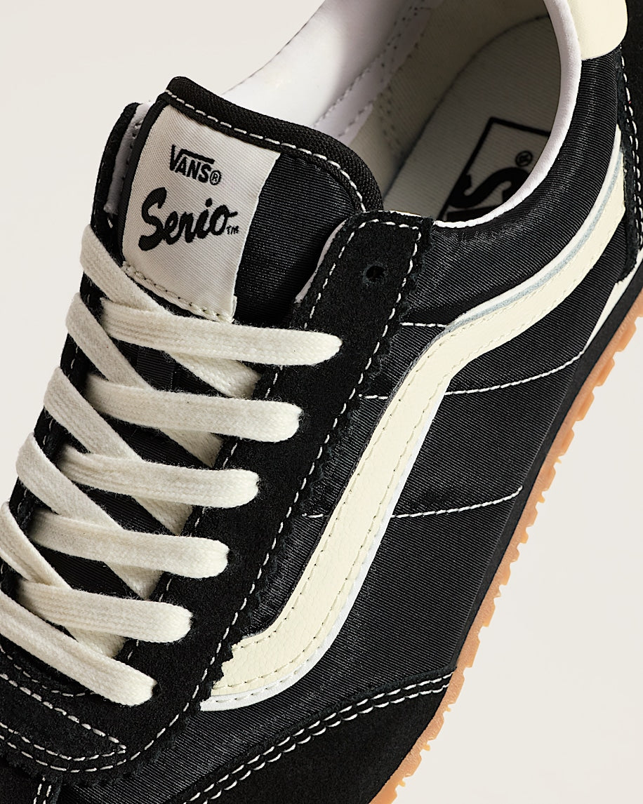 Vans - W Super Lowpro Black/White