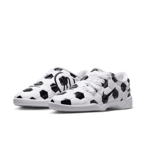 Nike - W Total 90 White/Black