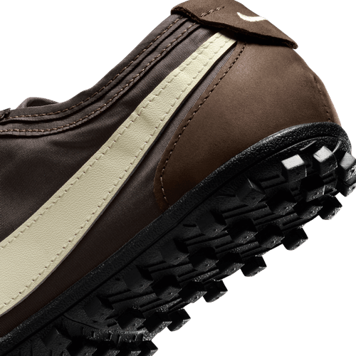 Nike - W Moon Shoe OG Baroque Brown/Cashmere Black