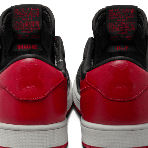 Nike - Air Jordan 1 Retro Low OG “Banned”