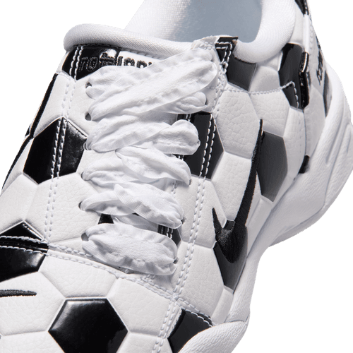 Nike - W Total 90 White/Black