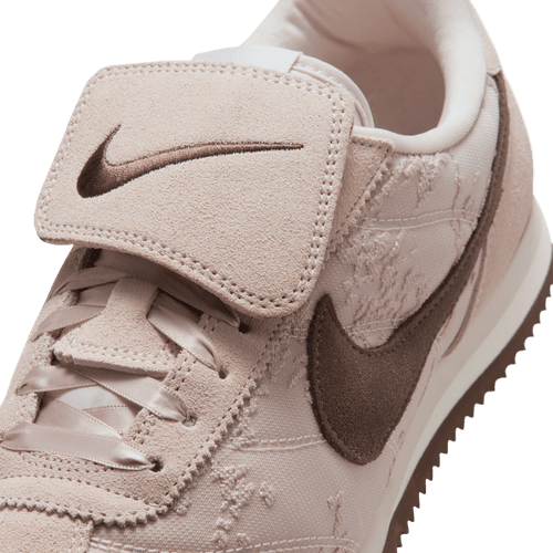 Nike - W Cortez Textile Red/Brown