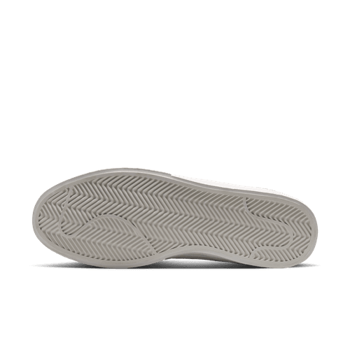 Nike - Blazy Black/Sail White-8