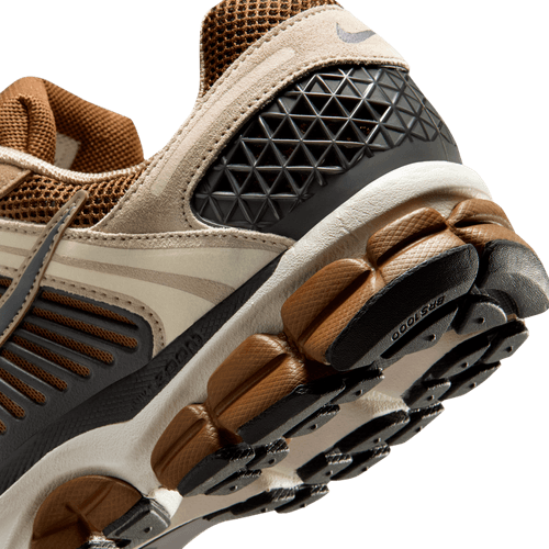 Nike - Zoom Vomero 5 Tan/Grey