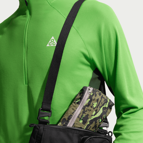 Nike - ACG Trail Running Jacket Green