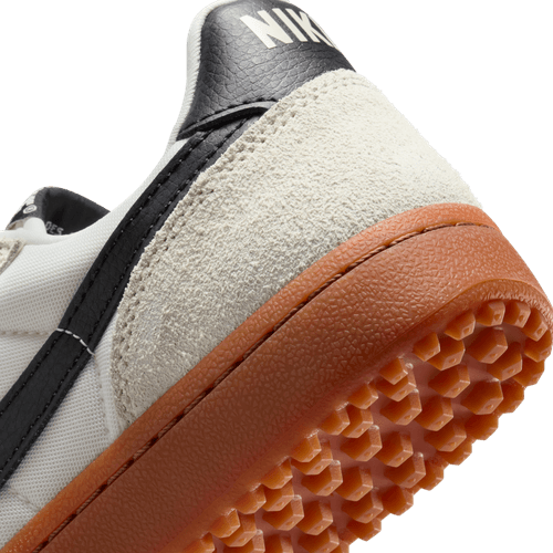 Nike - W Field General White/Black