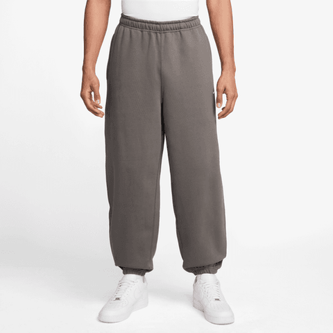 Nike - Cuffed Fleece Pants Brown