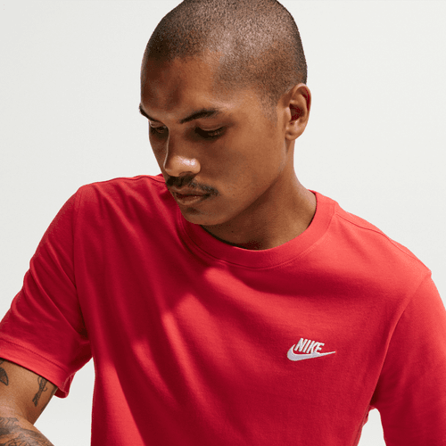 Nike - Sportswear Club T-Shirt University Red-2