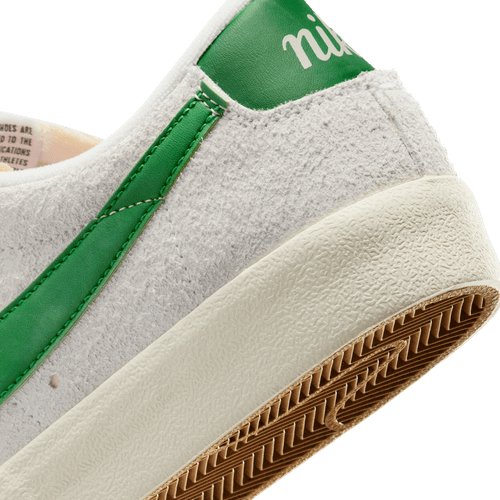 Nike - Blazer Low '77 Premium ~ White