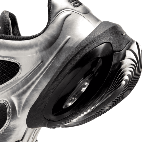 Nike - W Air Max Muse Black/Metallic Silver