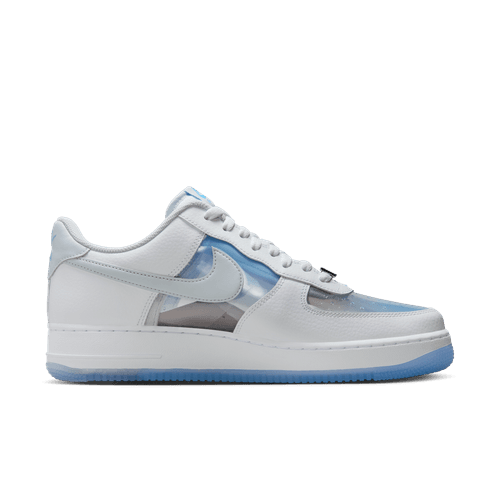 靴 NikeAirForce1RetroColoroftheMonth White Nike Air Force 1 Low Retro Premium Men's Shoes. Nike CA