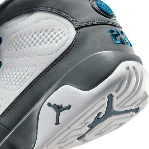Nike - Air Jordan 9 Retro "Flint Grey"