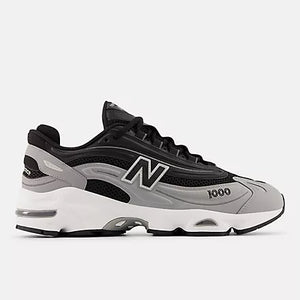 New Balance - 1000 ~ Black