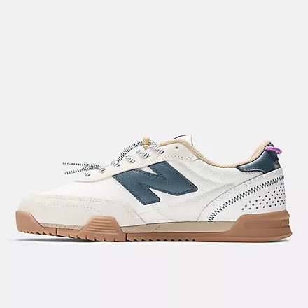 New Balance - Numeric 440 V2 Trail Low ~ White